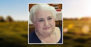 Betty Pyles's Instagram, Twitter & Facebook