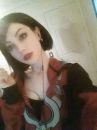 LOOK HOW COOL MATTI AND I LOOK NEXT TO EACH OTHER THO