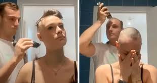 It is a metabolic activit. Boyfriend Shaves Girlfriend S Head Due To Alopecia Only To Shave His Own Immediately Bored Panda