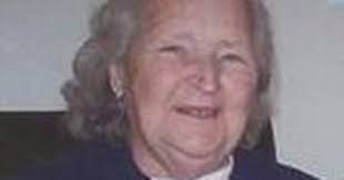 Jeanne Holt's Instagram, Twitter & Facebook