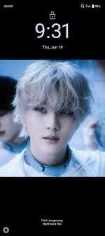 My home screen and lock screen, Bub!