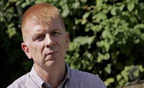 Amazon.com: Darkest Thoughts (McIntyre): 9781910829165: Gordon Brown: Books