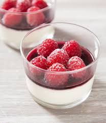 Panna Cotta Aux Framboises Et Vin Rouge Recette Framboise Cuisine