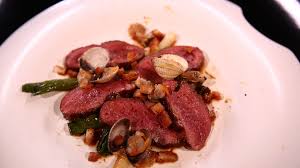 Revoir En Replay Et En Streaming Magret De Canard Du Pays Basque Coques Et Jeunes Poireaux Par Fabrice I Recettes De Cuisine Magret De Canard Repas Dinatoire