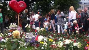 Som poppe i går forklarede i et interview med information, er utøya 22. Norge Star Sammen Vi Skal Huske 22 Juli 2012 For Kaerligheden Udland Dr