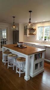 15 Atemberaubende Ideen Fur Kucheninseln Mit Sitzgelegenheiten Und Aufbewahru 15 St In 2020 Scandinavian Kitchen Design Kitchen Remodel Cost Kitchen Design