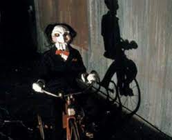 Juegos macabros 1 (saw) es una película del año 2004 que puedes ver online hd completa en español latíno en gnula.io. 22 Ideas De Jig Saw Juego Macabro Personajes De Terror Disfraz De Jigsaw