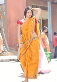 Hot Indian Actress Rare HQ Photos: Old Tamil Actress Sangeetha Krish  (Rasika) Unseen Hot Expressions in Yellow Saree and Red Blouse from Dhanam  Movie || Telugu Actress Sangeetha Hottest Navel and Hip