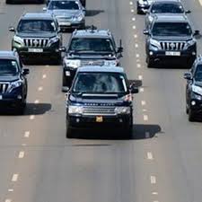 There was a major security lapse after a man jumped on the road and blocked president uhuru kenyatta's official car in the lucky. Over 200 State Cars Missing Nana Addo Forced To Use His Private Vehicle Politics Peacefmonline Com Vehicles Cars Close Protection