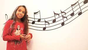 L'émission est une déclinaison de the voice, réservée à des candidats de 6 à 15 ans. The Voice Kids Five Things To Know About Rebecca The 2020 Winner Archyde