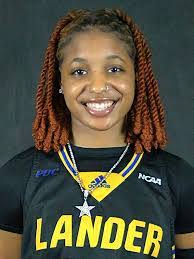 Courtney Nesbitt's Instagram, Twitter & Facebook