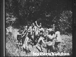 Aku masih terpaku melihat apa yang aku jadi bingung karena nama orang tuaku bukan atmo. Sarawak Malaysia 1913 Wild Women Orang Asli From Video Bamput Orang Kuching Watch Video Mypornvid Fun