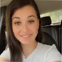 Amanda Giampietro's Instagram, Twitter & Facebook