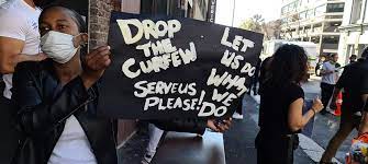 Five people were arrested by early monday morning, following protests in various cape town suburbs. Watch You Ve Been Warned Disperse Cape Town Police Get Tough On Tourism Protesters News24