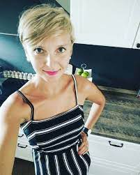 Maybe you would like to learn more about one of these? Korte Kapsels 2019 2020 Korte Dameskapsels 2019 2020 Kapselinspiratie Glamourista Kapsels Kapsels Korte Kapsels Voor Vrouwen Korte Kapsels