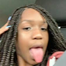 Nevaeh Solomon (@NevaehSolomon)