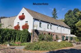 Hier finden sie informationen zur baufinanzierung, immobilien, wohnungen & häuser. Zwangsversteigerung Dassel Mackensen Versteigerungen Bei Immonet De