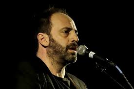 De Muzikale Sfeerbeelden Van Adrian Crowley