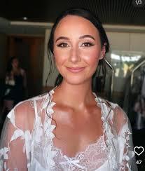 Can anyone recommend a hair stylist for wedding styles with availability