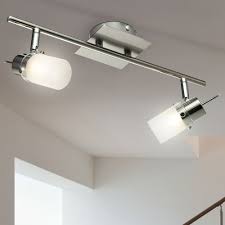 Strahler für eine punktgenaue beleuchtung. Eleganter Led Deckenstrahler Aus Chrom Etc Shop