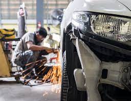 Fix your car with the aid of a personal technician. Benefits Of Choosing An Independent Car Garage Over A Dealership Auto Point Paisley