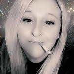 Bonnie Scully's Instagram, Twitter & Facebook