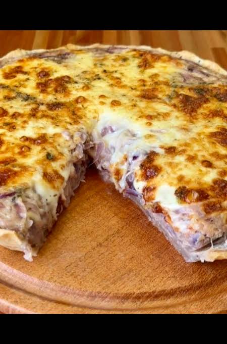 best tarta de cebolla y queso near me