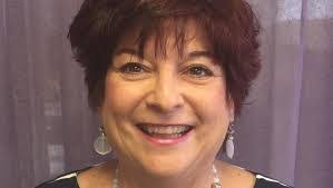 Joan Arsenault's Instagram, Twitter & Facebook