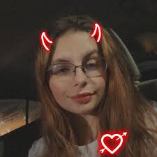 Looking for a full-time babysitter in Lake Charles?