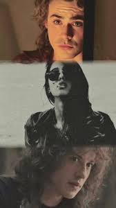 Billy murió joven, Samantha quiere entender lo que sucedió con él y los  extrañls mensajes que le mandó. Eddie solo quiere tocar la guitarra y jugar  C&D. La realidad es que para los tres, ser joven ...