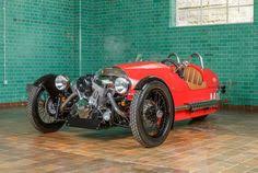 Un mois seulement après avoir annoncé l'électrification de sa gamme, morgan a présenté l'ev3 au salon de l'automobile de genève, la variante 100% électrique de l'illustre 3 wheeler. 42 Idees De Morgan 3 Wheeler Voiture Voitures Classiques Morgan Motors