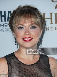 Valerie Fuller's Instagram, Twitter & Facebook