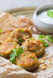 Aloo Tikki Raita Recette Recette Indienne Facile Recettes Indiennes Cuisine Indienne