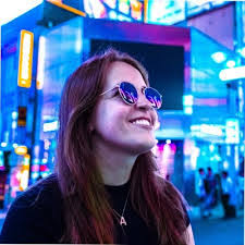 Hillary Katz's Instagram, Twitter & Facebook