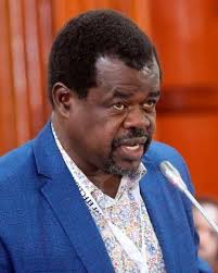 This is Timothy Omondi,Omondi is back from homa bay stadium since last  night,Omondi has no food in his house. Omondi shouted kumi bila break Don't  be like Omondi.