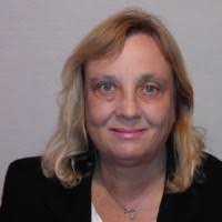 Lynne Crowley's Instagram, Twitter & Facebook