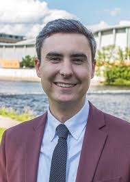 Andrew Pappas's Instagram, Twitter & Facebook