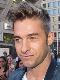 I watched the final episode of season 9, 'Hello and Goodbye.' When I Iook  back in retrospect when we first met Edward's as a crusty ol man in the  beginning of the