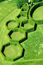 Panoramio Photo Of Hedges Aerial Beaux Jardins Parc Et Jardin Jardin Francais