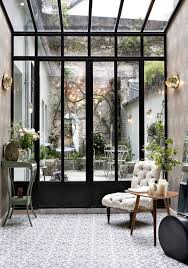 Hotel Henriette In Paris A Chic And Budget Friendly Boutique Hotel Interior And Exterior House Design Hotels Design