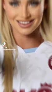 Alicia Layman's Instagram, Twitter & Facebook