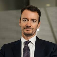 Miloš Vučković, Europe