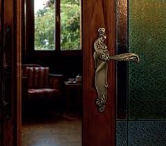 المحضار لإكسسوارات الأبواب والإنارة Almehdar Stores الصفحة الرئيسية فيسبوك