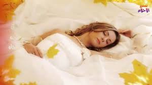 تفسير حلم رؤية الفستان الأبيض في المنام Autumn Bride Dreams Beds My Dream
