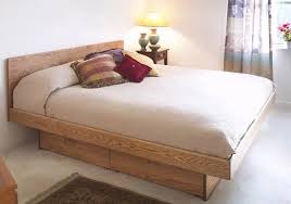 A smart, chic design complemented with elegance makes for a handsome focal point in your room. Platform Pedestal Bed With Headboard Wooden Bed With Storage Hardwood Bed Bed