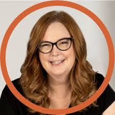 Miranda Dutton's Instagram, Twitter & Facebook