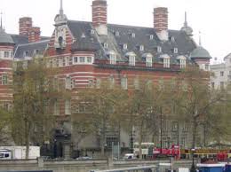 New scotland yard, london scotland yard is a metonym for the headquarters of the metropolitan police service of london, uk. Scotland Yard Encyclopedia Article Citizendium