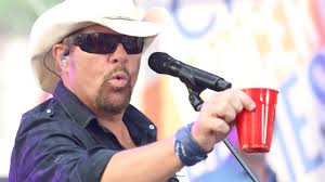 Fans raise a red Solo cup to honor Toby Keith, who immortalized the humble  cup in song