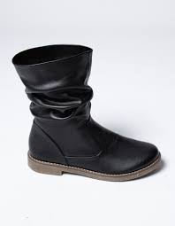 Μαύρο μποτάκι σουρωτό με φλατ κρεπ σόλα - Symeonidis Shoes