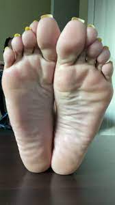 Goddess ayla feet